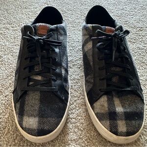 Kenneth Cole sz 10